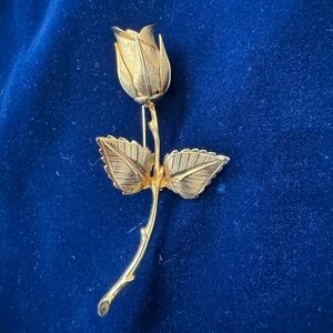 VINTAGE GIOVANNI ROSE BROOCH